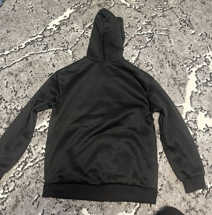 Кофта з капішоном