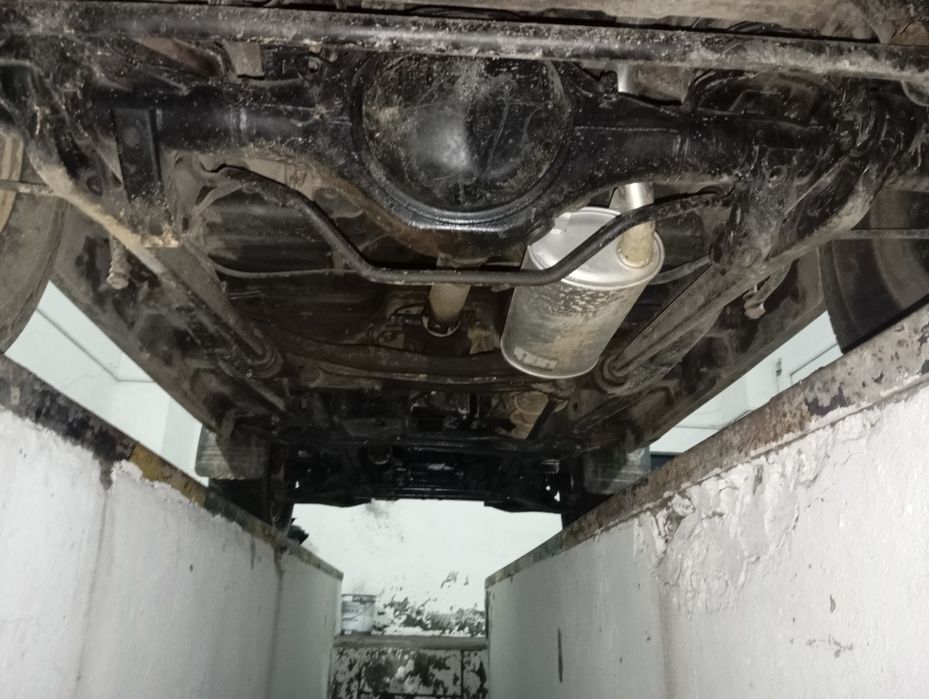 Mitsubishi Pagero GLX