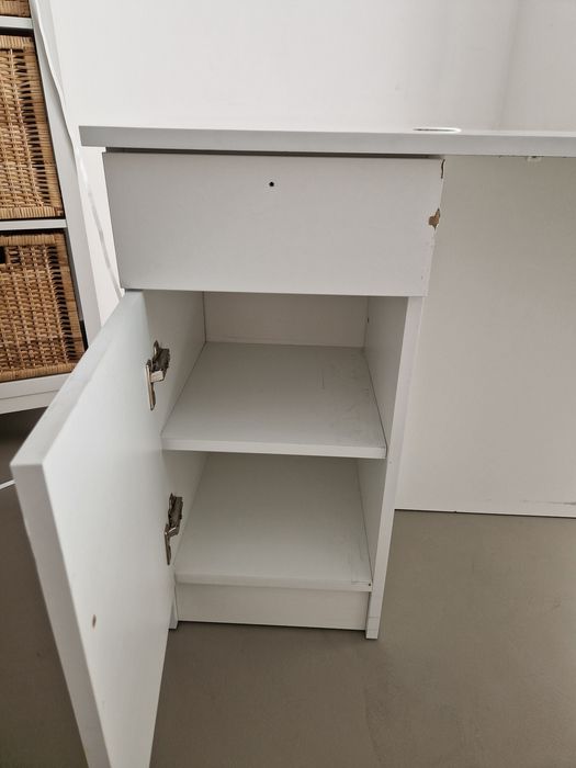 Biurko szkolne białe