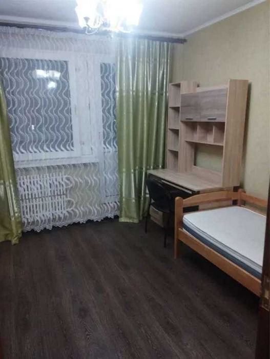 Продам 4к квартиру, метро Індустриальна AN