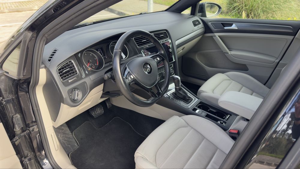 VW Golf 1.6 TDI DSG Highline Nacional