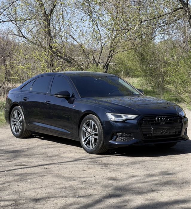 Audi a6c8 2023 2л
