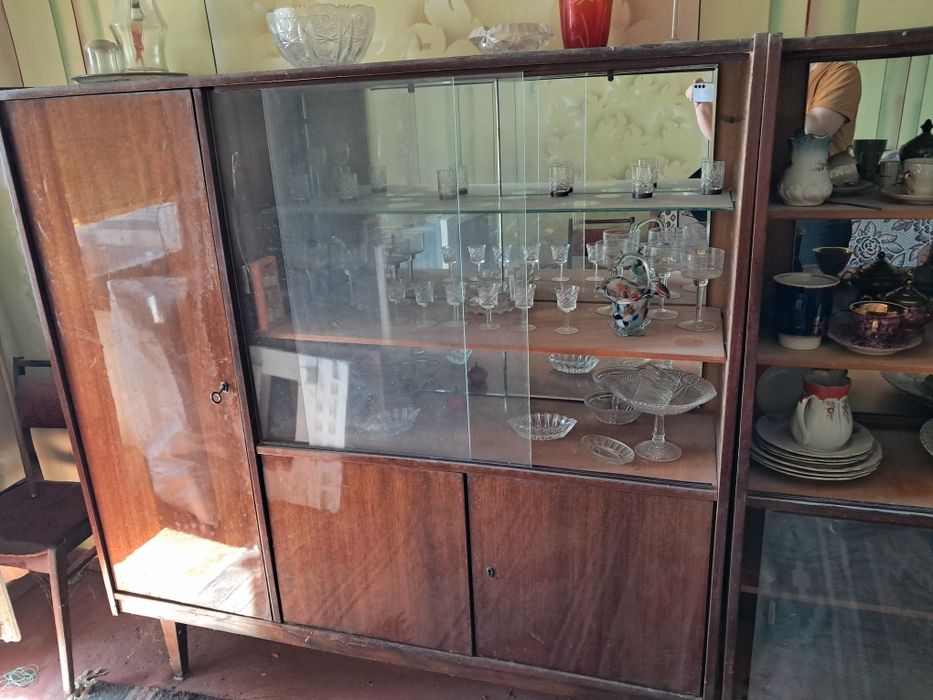 Сервант советский 2 шт