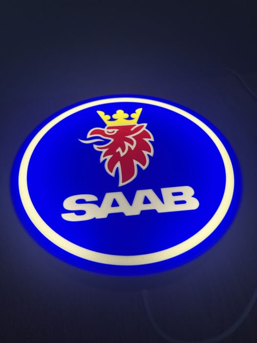 Painel luminoso Saab