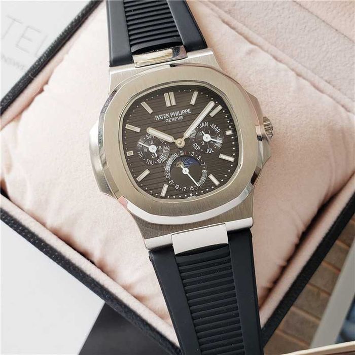 Годинник автоматичний Patek Philippe Nautilus double dials