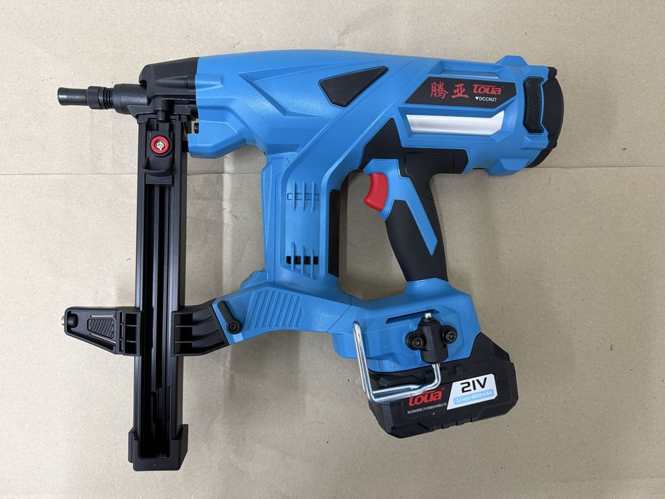 TOUA - Акумуляторый пистолет TOUA DCCN40A + 10 дул