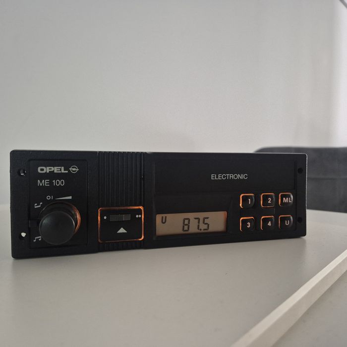Unikatowe radio Opel ME100 Electronic kadett ascona corsa omega senator manta