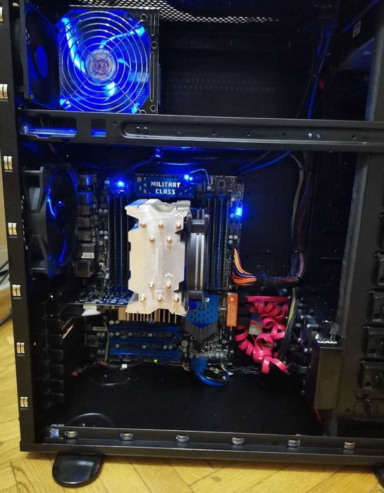 Рабочая станция - игровой ПК / i7 / RAM 40 GB / SSD WD 240GB