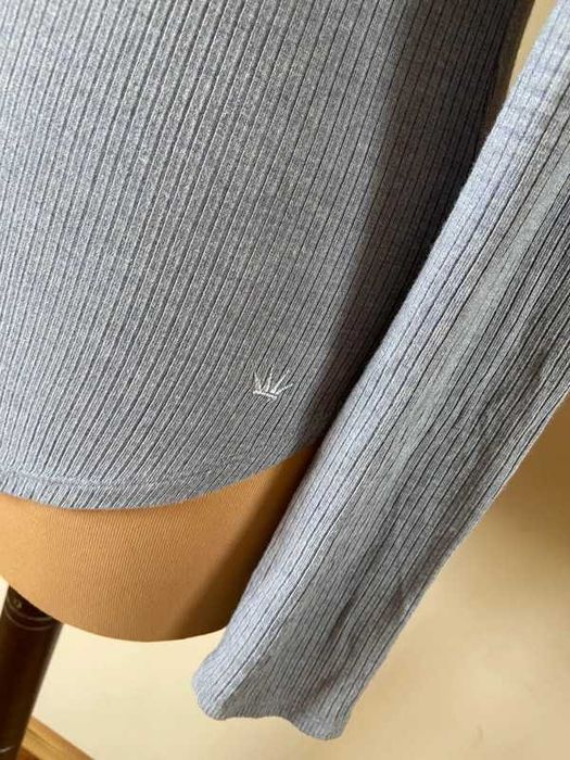 Triumph bluzka basic szara prążkowana elastyczna s m 36 38