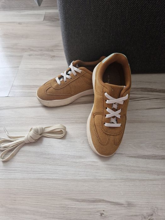 Buty dla chłopca sportowy krój rozm. 27/28