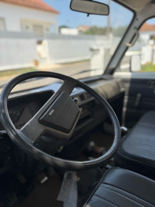 Mazda EE2200 PickUp