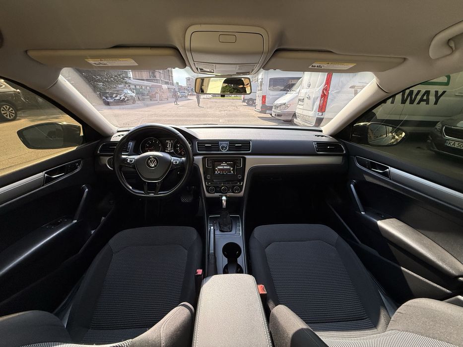 Продам Volkswagen Passat 1.8