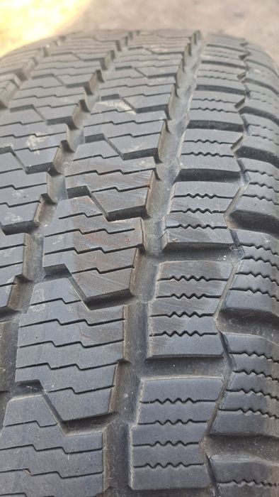 4 x continental 235/65 16" C