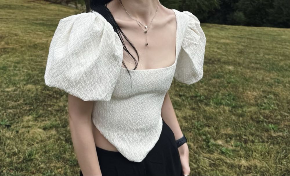 Топ zara з пишними рукавами