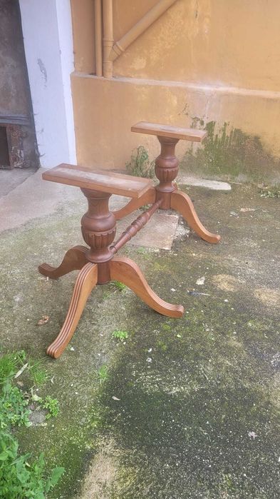 Mesa Oval Madeira  6 cadeiras Extensivel