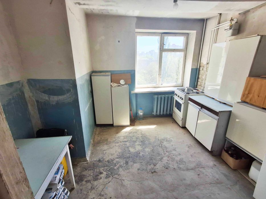Продаж 2к квартири на Борщагівці, 53м2, пр-кт Курбаса 3, цегла, кімнати окремі, є ГАЗ