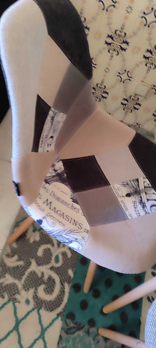 Mesa de refeição redonda com 3 cadeiras patchwork