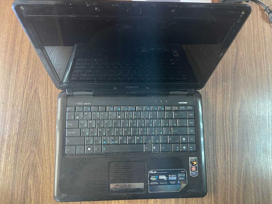 Ноутбуки, запчастини. Є 10 різних моделей, на розбор.