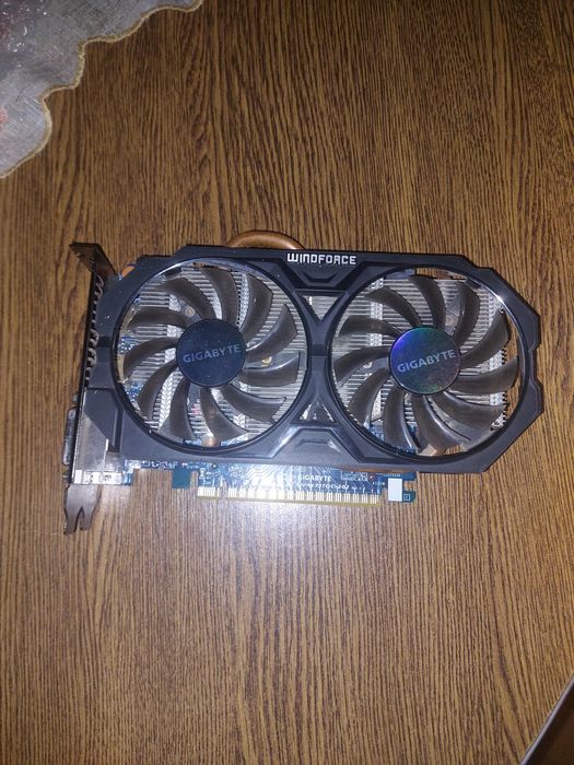 Відеокарта Gigabyte GeForce GTX 750 Ti 2GB GDDR5 WindForce OC