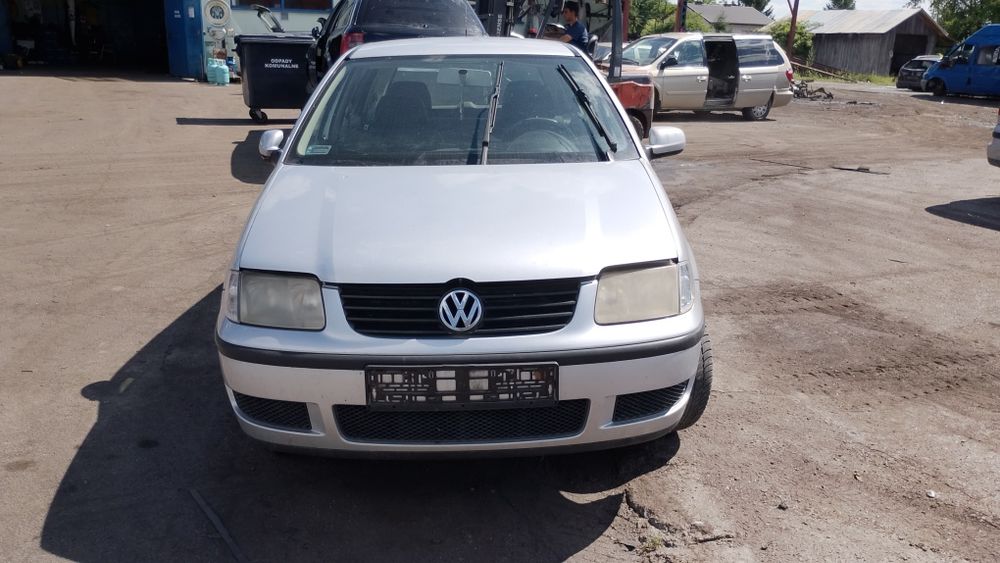 Volkswagen Polo 2001r, 1.0 - na części.