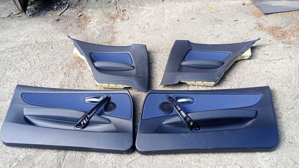 Fotele kanapa boczki BMW E81