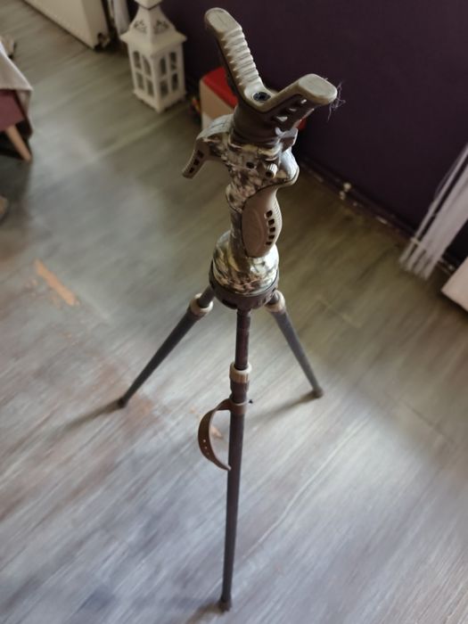 Primos Trigger Stick Tripod – trójnóg myśliwski / strzelecki – camo