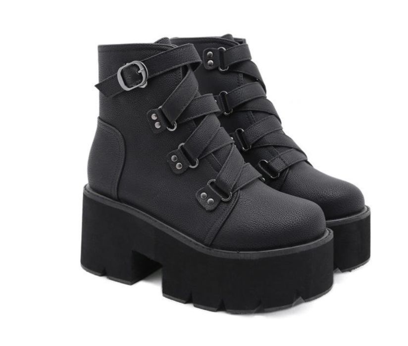 Черевички на зручній платформі