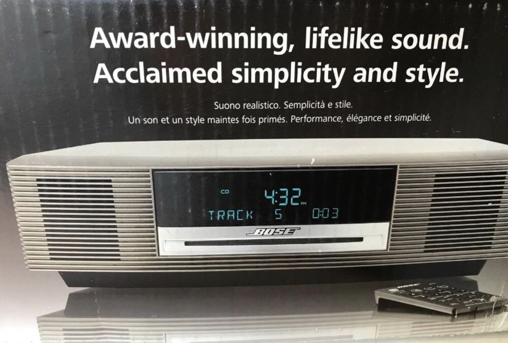 Bose Wave (Radio/AUX/CD/Alarm Clock)64729417460226123