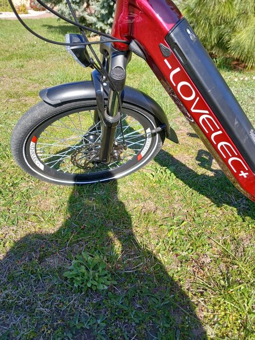 Rower elektryczny Lovelec. Składak