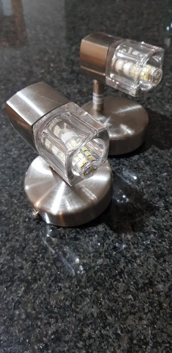 Dois apliques para espelho casa banho