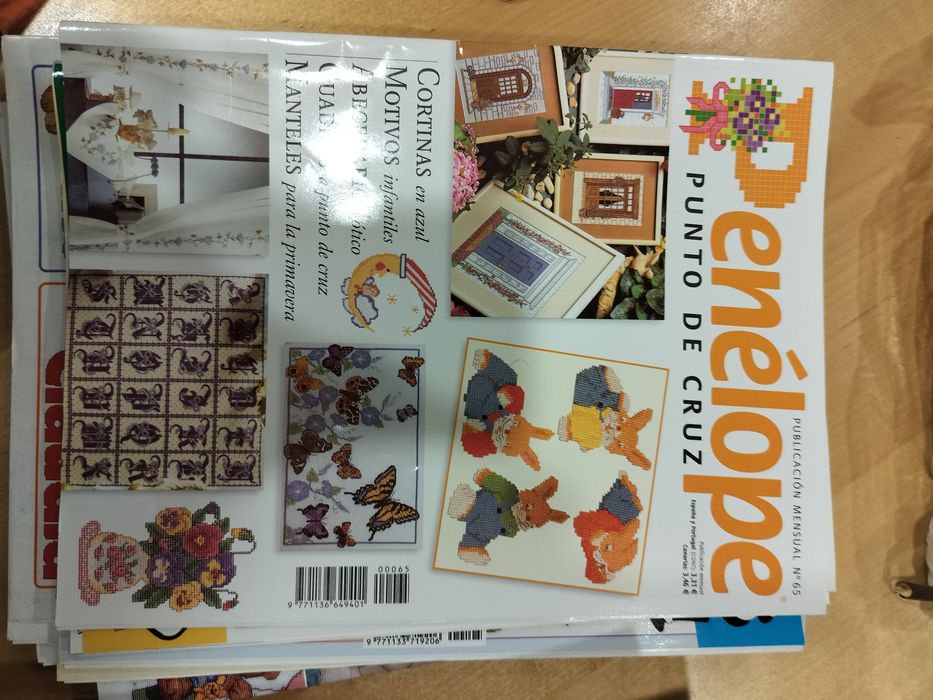 Ponto cruz - revistas e linhas