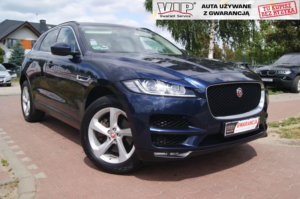 Jaguar F-Pace
