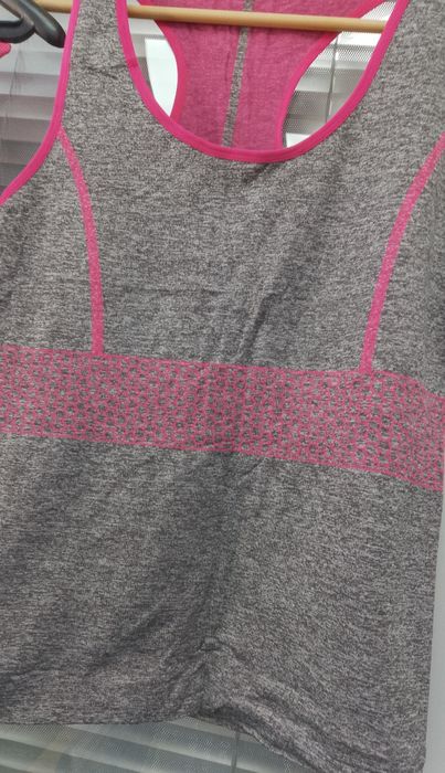 Dwuczęściowy damski komplet sportowy bezszwowy S/M 3638