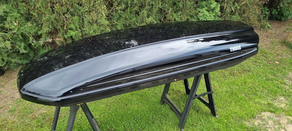 Box dachowy Thule Spirit 820 czarny połysk ładny