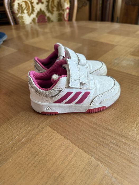 Crocs  красовки puma adibas  вʼєтнамки tommy Hilfiger 23 розмір