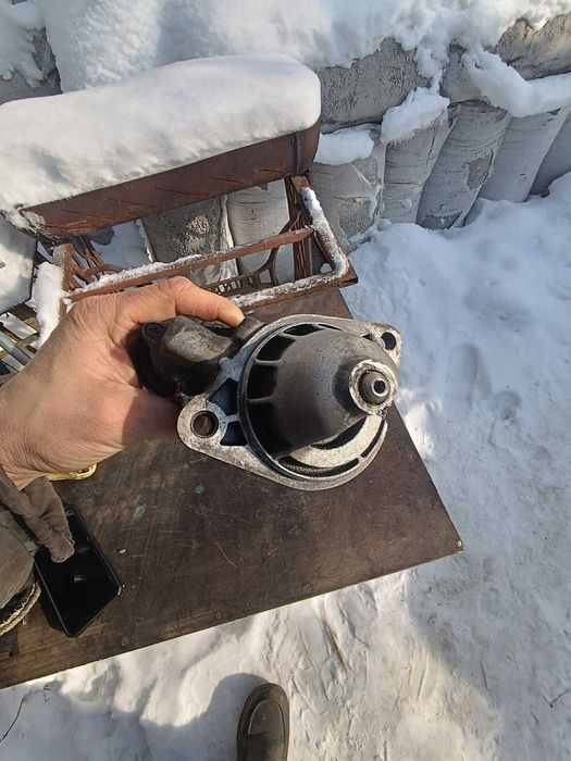 Стартер Опель Вектра А Астра Омега А OPEL Omega Astra 1.8-2.0 BOSCH