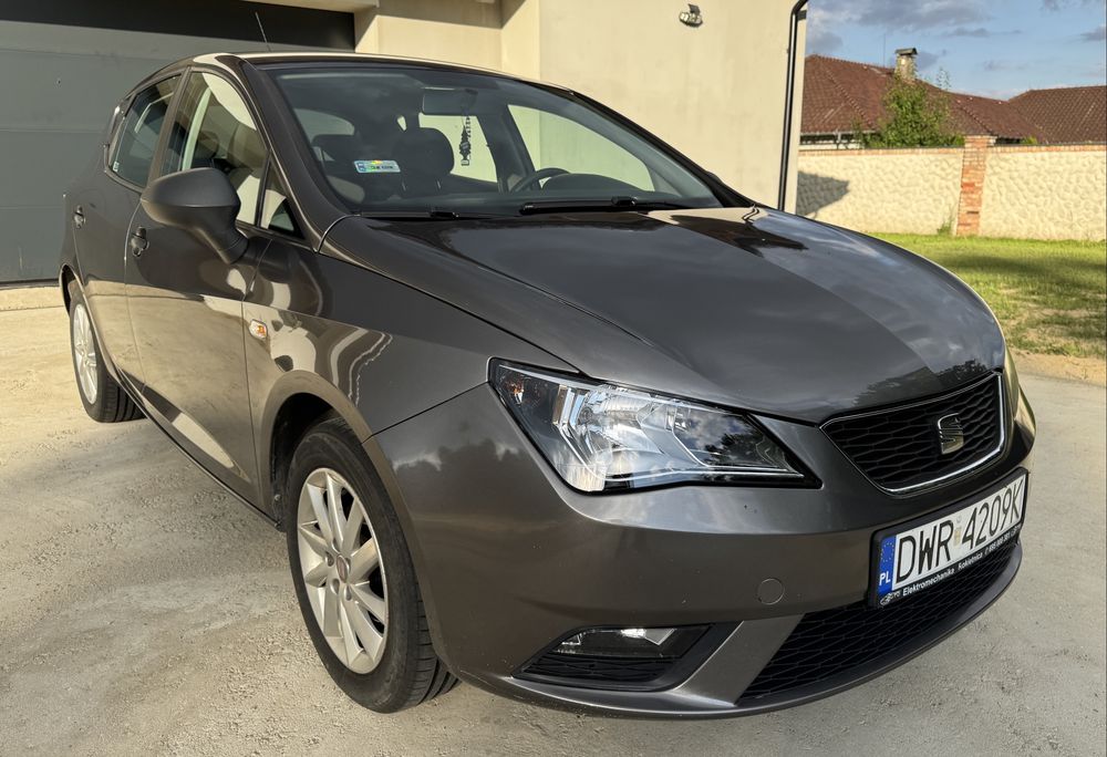 Seat Ibiza 1.2 benzyna 2014rok Niski przebieg.