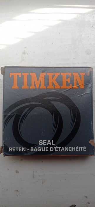Сальник коленвала (передний)  Timken 223750