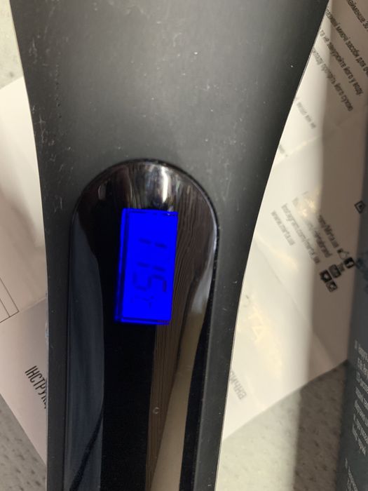 Щітка-вирівнювач Mirta HS-5140