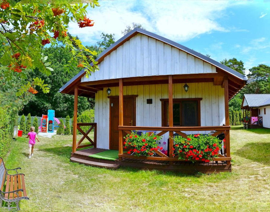 Domki nad morzem 50 m od plaży. Amber House Domki w Dąbkach 4 osobowe