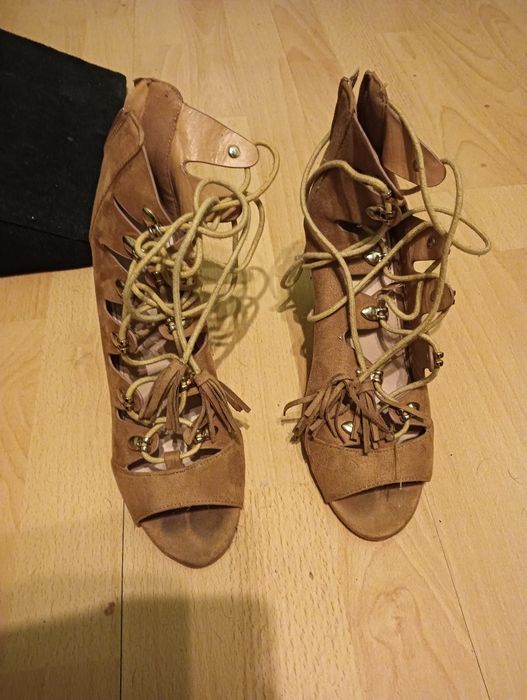 Buty rozmiar 38 i 39 tanio