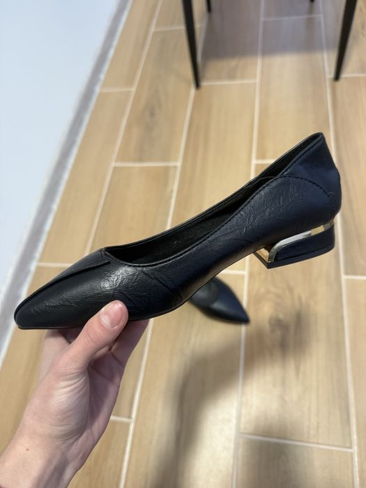 Туфлі жіночі 35 розмір