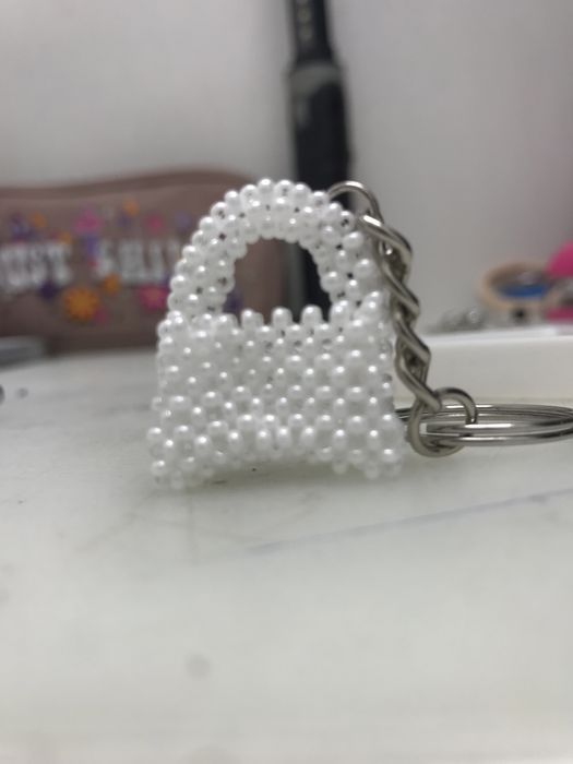 Брелоки з бісеру