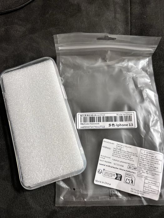 Capa Iphone 13 nova na caixa .