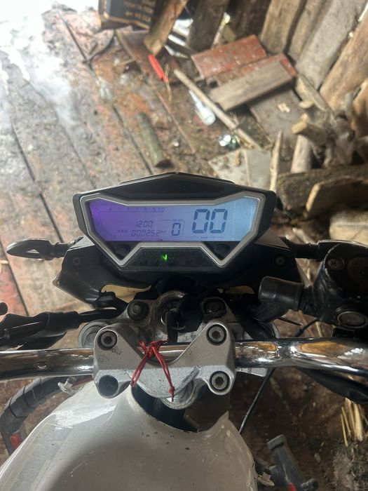 Мустанг 200 кубів на ходу обмін також цікавить навіть на авто