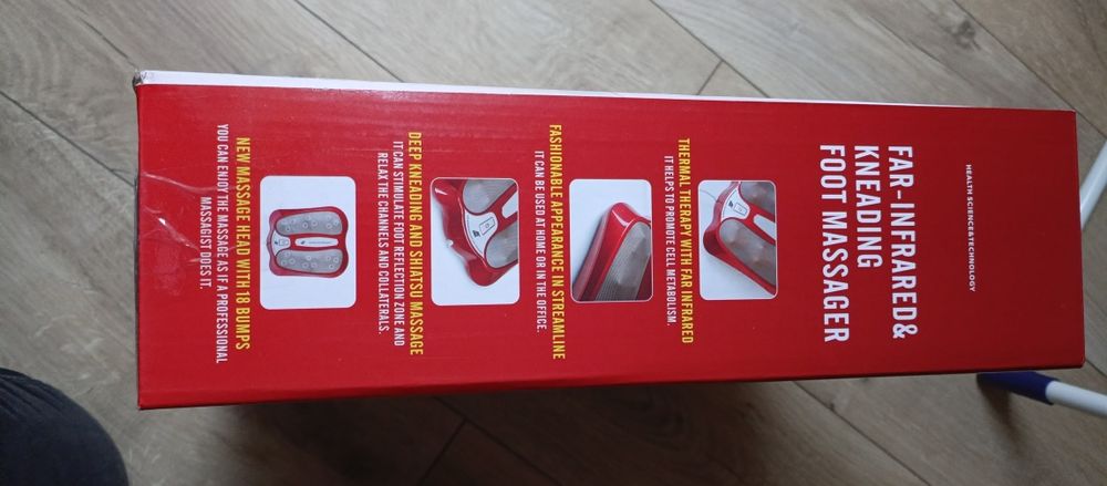 Masażer do stóp z podgrzewaniem.