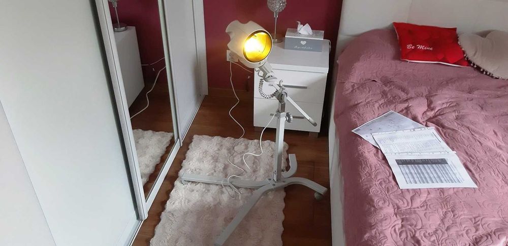 Lampa Bioptron PRO Zepter średnica 11cm z stacjonarnym statywem