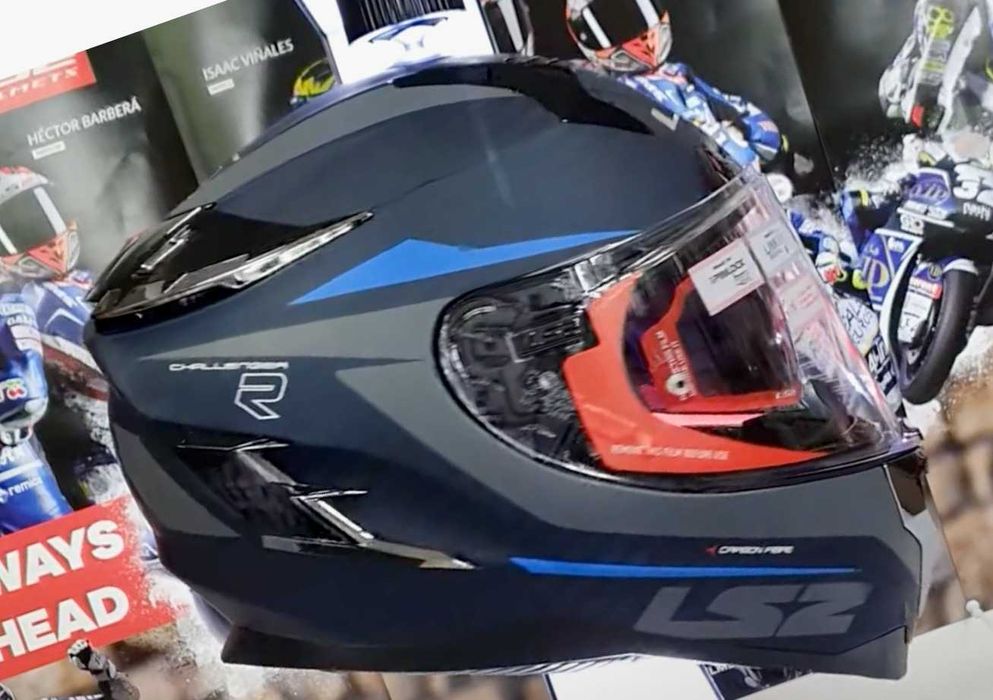 Capacete Carbono Total LS2 Challenger NOVO (50% Desconto) Tam XXS