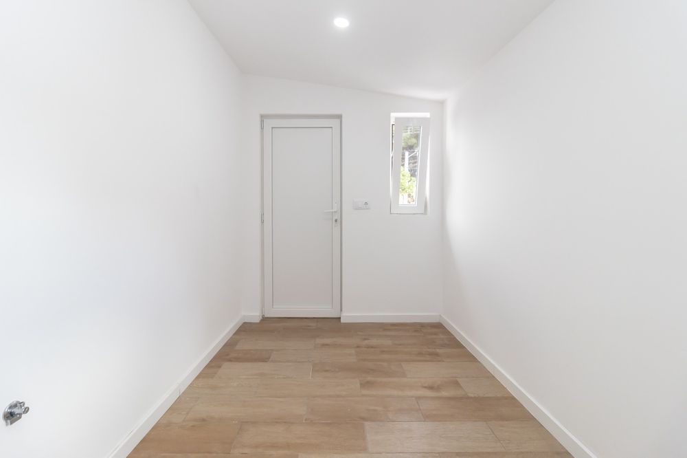 Moradia T2 totalmente remodelada