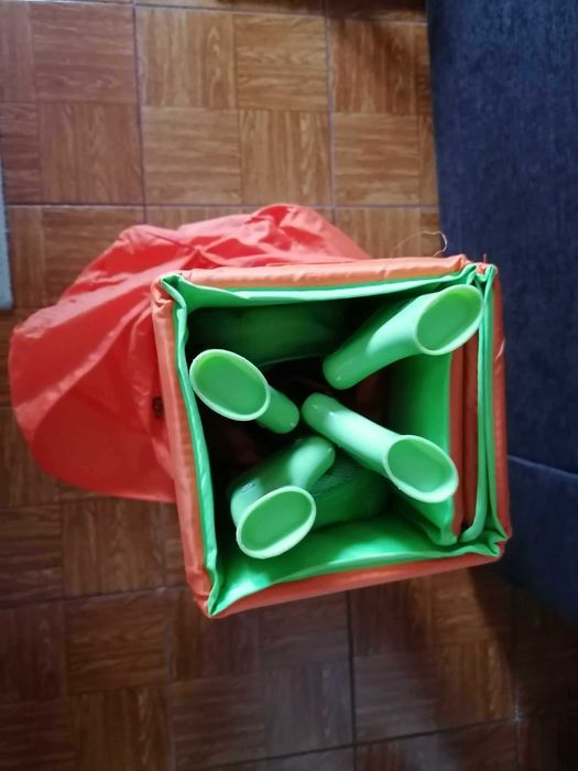 Cama de viagem laranja + colchão